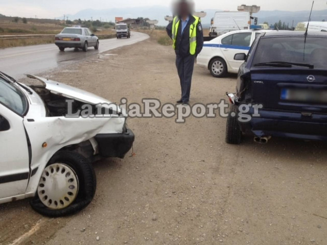 Τριπλή καραμπόλα το πρωί στο δρόμο Λαμίας - Καρπενησίου