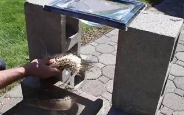 Πώς να ανάψεις φωτιά με... νερό!