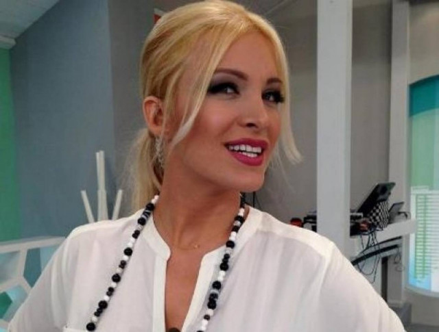 Η Καινούργιου είναι ακομπλεξάριστη και ξέρει να αυτοσαρκάζεται