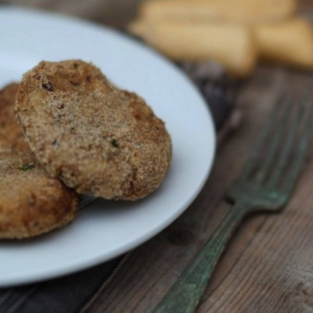 Κεφτέδες από φάβα: Μια απίστευτη λιχουδιά σε 4 βήματα