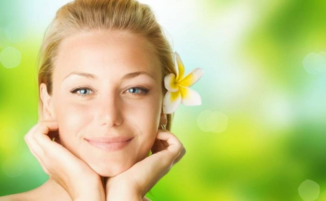 "Ελιξήριο" ο χυμός πατάτας για το πρόσωπο!