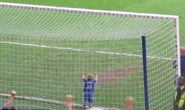 Ο μικροσκοπικός γκολτζής της Τσέλσι!