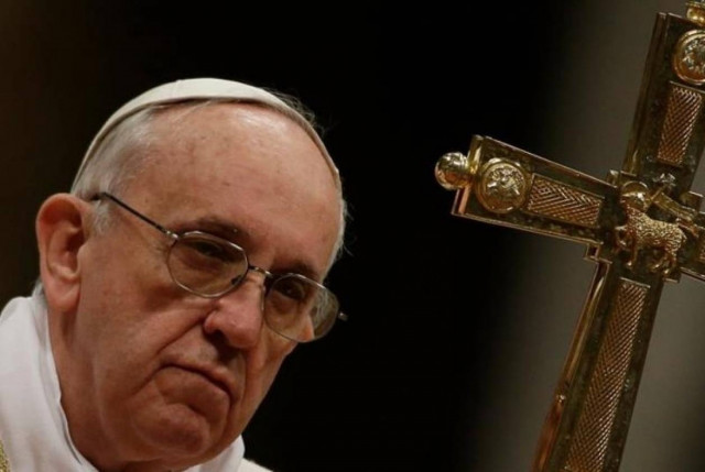 Άρον άρον η απόσυρση μεταλλίων που άλλαζαν το όνομα του Ιησού