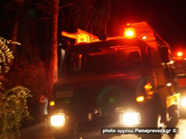 Φωτιά χθες τα ξημερώματα σε αποθήκη με ζωοτροφές στην Άρτα