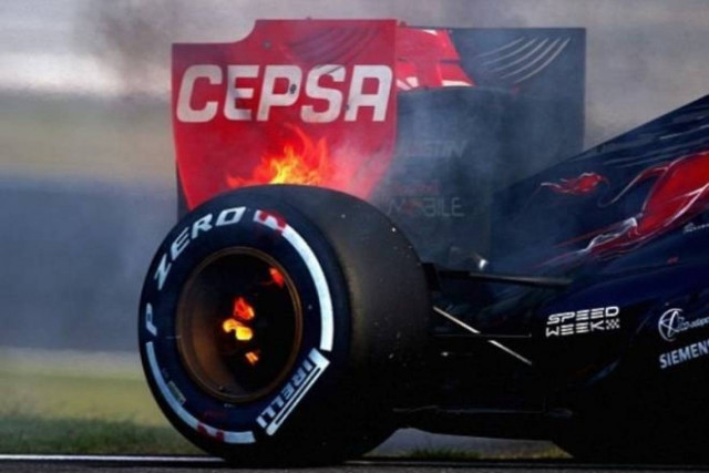 Πήρε… φωτιά ο Βερνιέ! (photos+video)