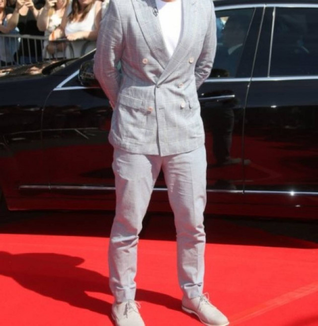 «Δεν αφήνω τα παιδιά μου να βλέπουν video clip της Miley Cyrus»