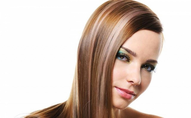 Λιπαρά μαλλιά; Σας έχουμε τη λύση!