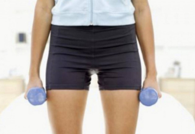 To 12λεπτο πρόγραμμα που θα σας χαρίσει καλλίγραμμα πόδια