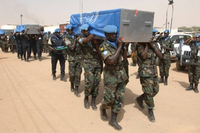 Τρεις κυανόκρανοι νεκροί στο Νταρφούρ