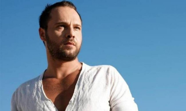 Μπεγνής: «Ο κόσμος όπως είναι θλιμμένος, διψάει να δει καλό θέατρο»