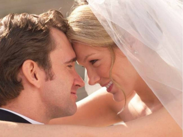 Απίστευτη αγγελία... απελπισμένου παντρεμένου! (pic)