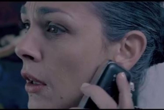 Ξεκαρδιστικό: Ελληνίδα μάνα δεν βρίσκει το γιο της στο τηλέφωνο (vid)