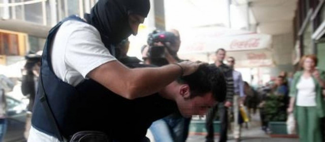 Συνελήφθησαν οι γονείς του συνοδηγού του Ρουπακιά