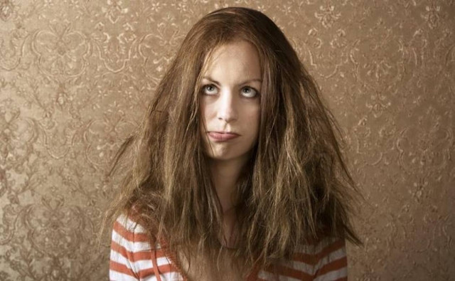 Μαλλιά: Τα 4 ανησυχητικά σημάδια για την υγεία