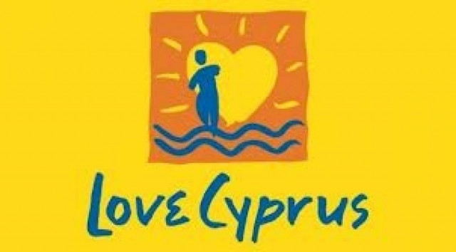 Κλείνει ή όχι το γραφείο του ΚΟΤ στη Βιέννης