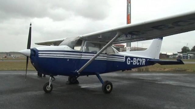 Συγκλονιστικό βίντεο!Επιβάτης προσγειώνει αεροπλάνο