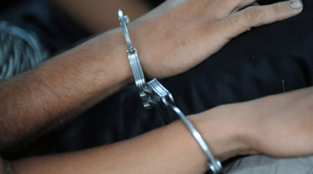 Συλλήψεις και προσαγωγές στο κέντρο της Αθήνας