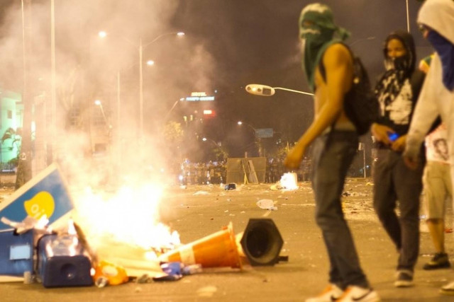 Γυαλιά καρφιά σε Ρίο Ντε Τζανέιρο και Σάο Πάολο