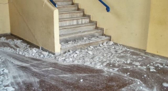 Κατέρρευσε οροφή σε σχολείο της Μακεδονίας