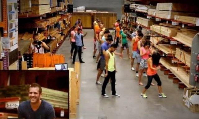 Η πρόταση γάμου με τα 10 εκ. views