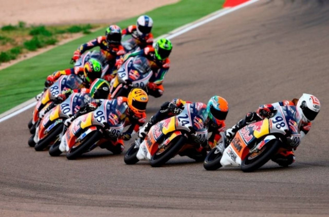 Ένας έφηβος Έλληνας στο δρόμο για το Red Bull MotoGP Rookies Cup 2014!