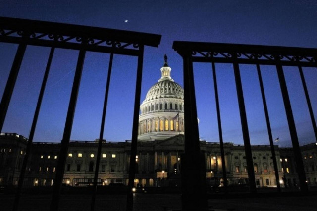 Επιστρέφουν στην εργασία τους οι ομοσπονδιακοί υπάλληλοι στις ΗΠΑ