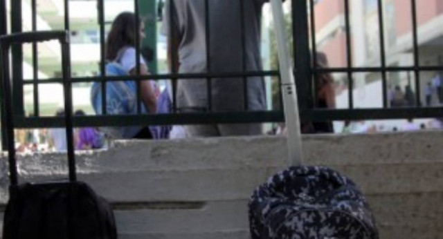 2500 μαθητές αποκλεισμένοι από τα σχολεία λόγω μεταφορικού μέσου