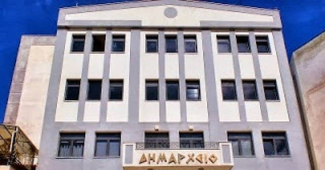 Αγωγή της δικηγόρου του Δήμου Ηγουμενίτσας κατά του Δήμου!!!