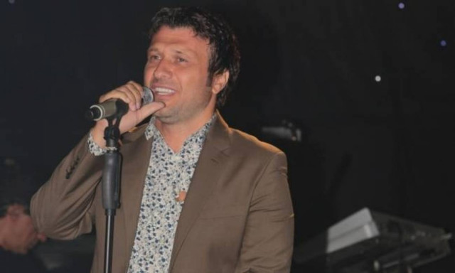 Πλούταρχος: Το ταξίδι του στην Αυστραλία και η φιλανθρωπική του δράση