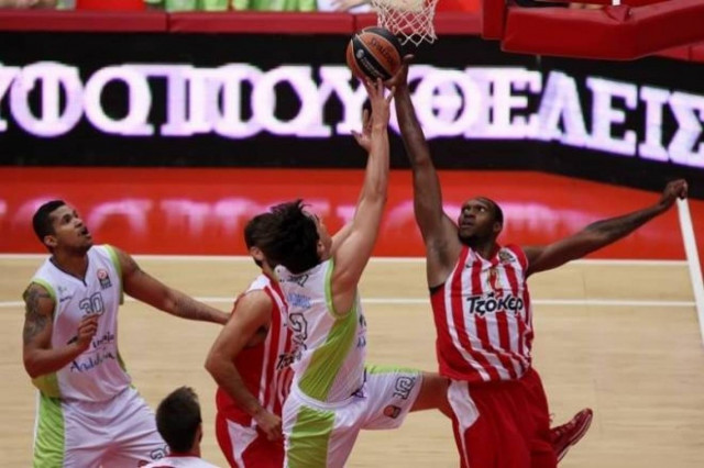 Πρεμιέρα νίκης για τον Ολυμπιακό (photos)