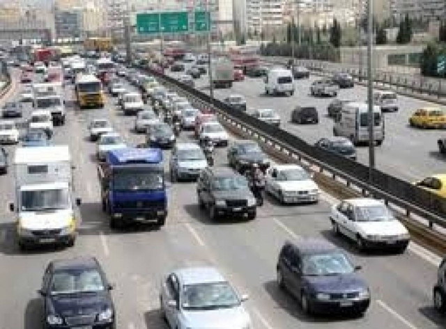 Τα αυτοκίνητα μικρού κυβισμού αντέχουν στην κρίση