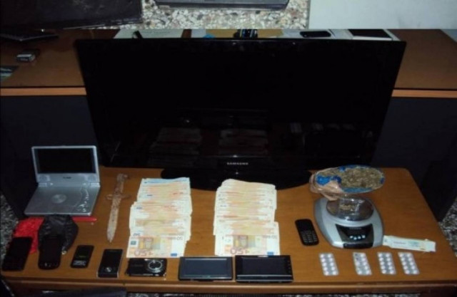 Βοιωτία: Έβαζε τις ανήλικες κόρες του να διακινούν ναρκωτικά