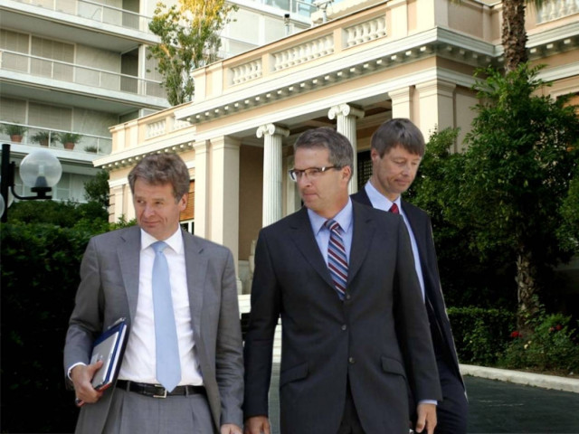 Κρίση στις σχέσεις Μαξίμου - τρόικας με φόντο τα νέα μέτρα