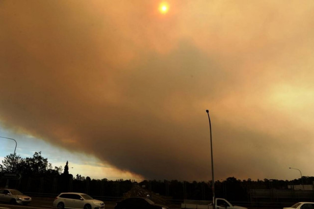 Πύρινη κόλαση στην Αυστραλία - Πνίγηκε από τους καπνούς το Σίδνεϊ