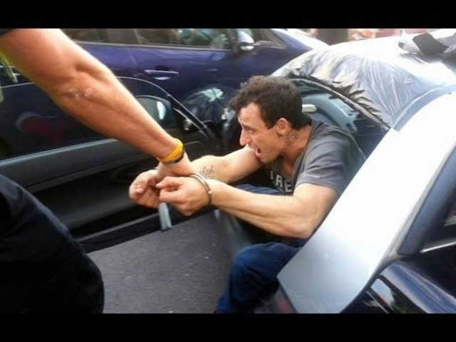 Αθάνατη Ελλαδάρα! Παντού ξεφυτρώνουν Έλληνες (vid)