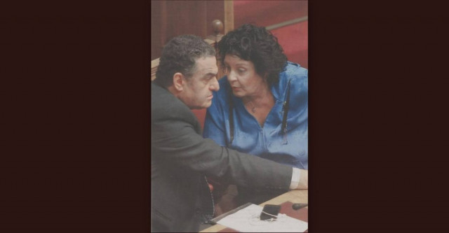 «Φλέρταρε» με την πρωθυπουργία η Κανέλλη