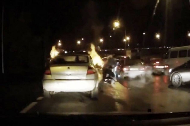 Οδήγησε κι εσύ στη Ρωσία... μπορείς! (video)