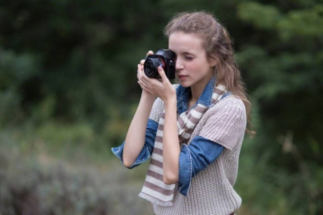 Η Sony παρουσιάζει τη φωτογραφική μηχανή α7