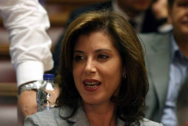 Ασημακοπούλου για Τσίπρα: Δείξε μου τους φίλους να σου πω ποιος είσαι