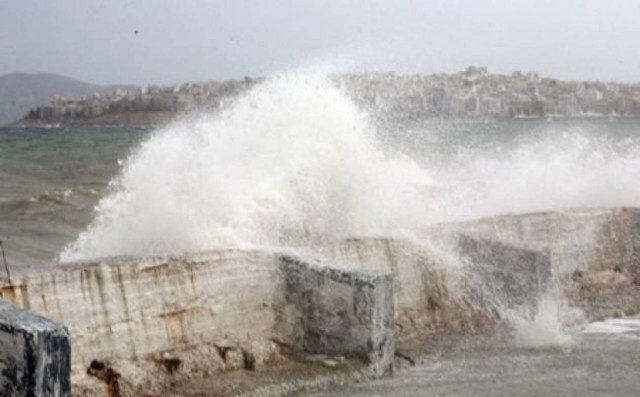 Ισχυροί βοριάδες και πτώση θερμοκρασίας το τριήμερο