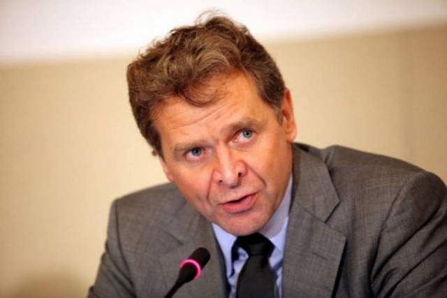 Στο νοσοκομείο ο Τόμσεν – Δεν έρχεται στην Ελλάδα