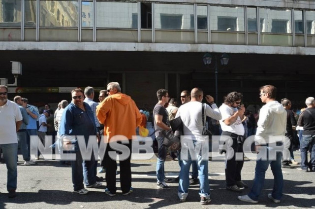 Στο υπουργείο Εργασίας οι εργαζόμενοι στο Σκαραμαγκά (Pics)