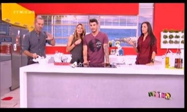 Η μαμά της Τζένης βλέπει στο σούπερ μάρκετ τον Άκη με την Demy