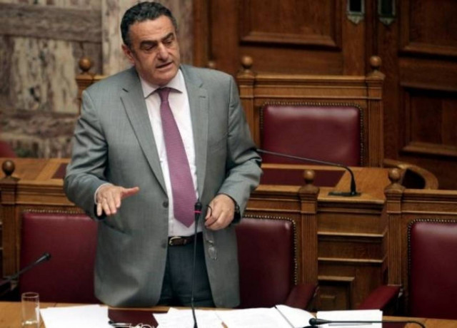 Υπερψηφίστηκε και επί των άρθρων το νομοσχέδιο για το «βραχιολάκι»