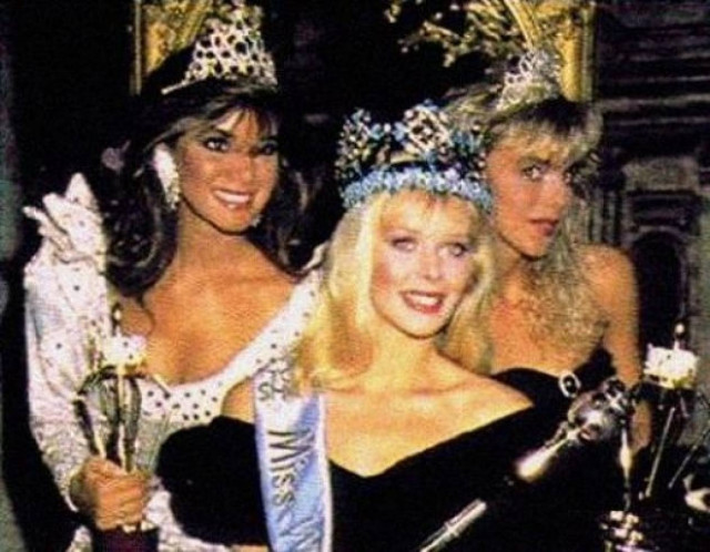 Μια πρώην Μις Κόσμος στο κοινοβούλιο