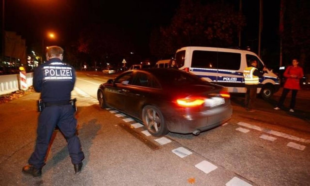 Γερμανία: Κρατούσε επί ώρες 12 ομήρους μέσα σε εστιατόριο