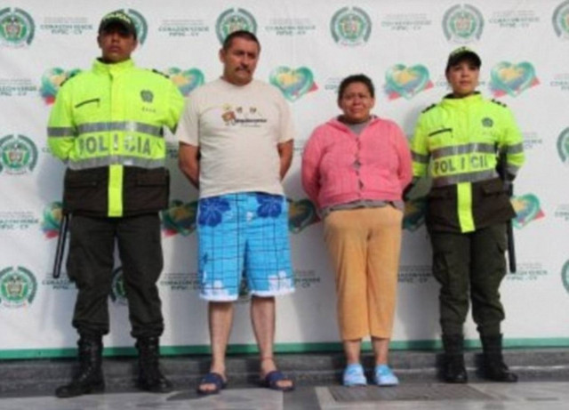 ΣΟΚ: Μητέρα πουλούσε την παρθενιά των 12 ανήλικων κοριτσιών της