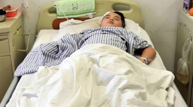 ΣΟΚ: Έκοψε και έβρασε το χέρι του γιου της φίλης του!