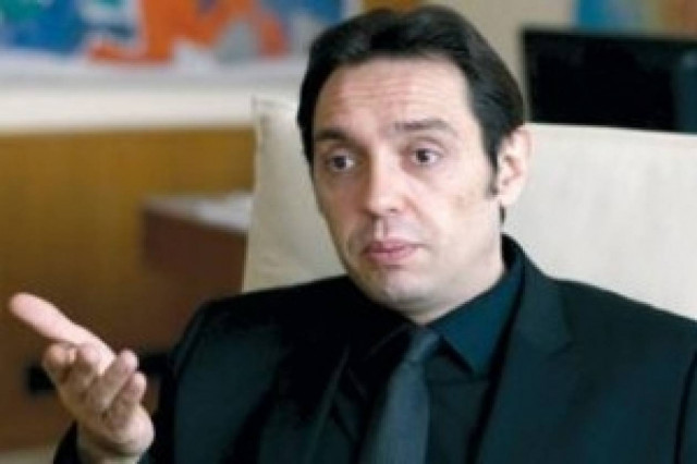 Το Κόσοβο άρχισε έρευνα κατά σέρβου υπουργού