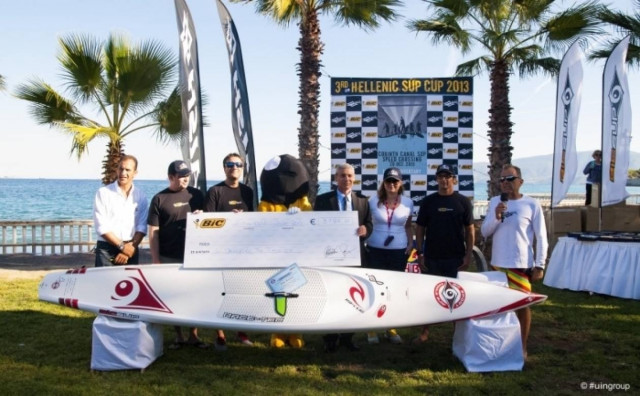 Ο Ισθμός της Κορίνθου, πέρασμα για 132 σανιδοκωπηλάτες